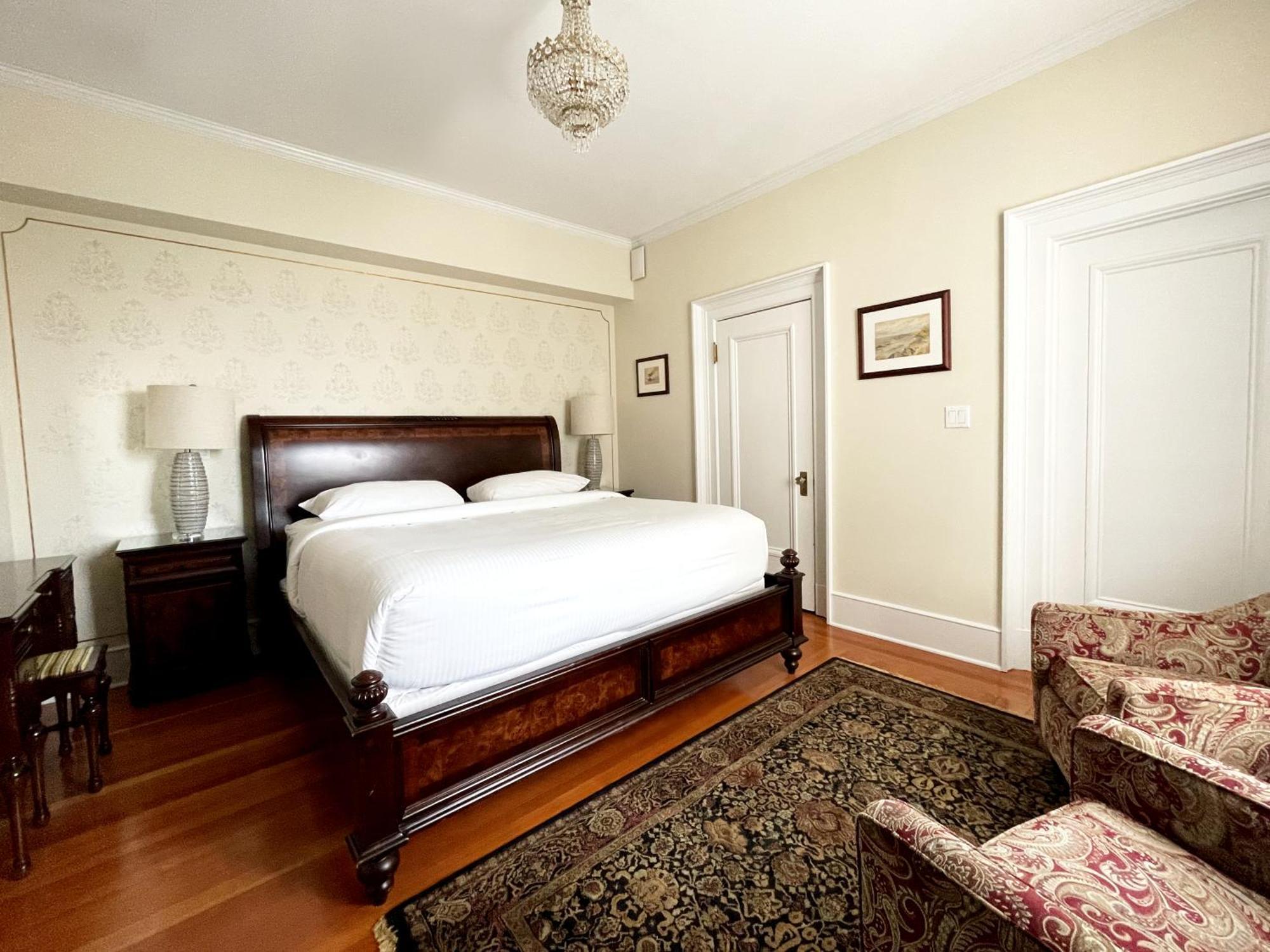 The Inn At The Union Club Of British Columbia Виктория Екстериор снимка