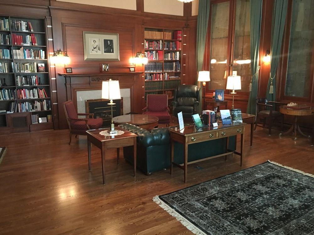The Inn At The Union Club Of British Columbia Виктория Екстериор снимка