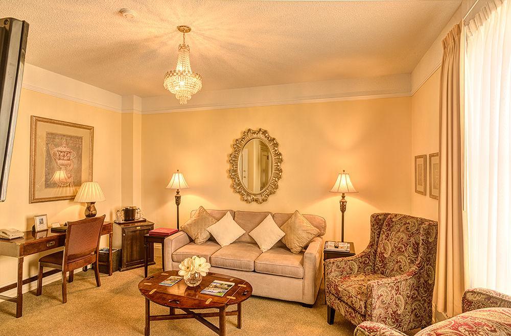 The Inn At The Union Club Of British Columbia Виктория Екстериор снимка