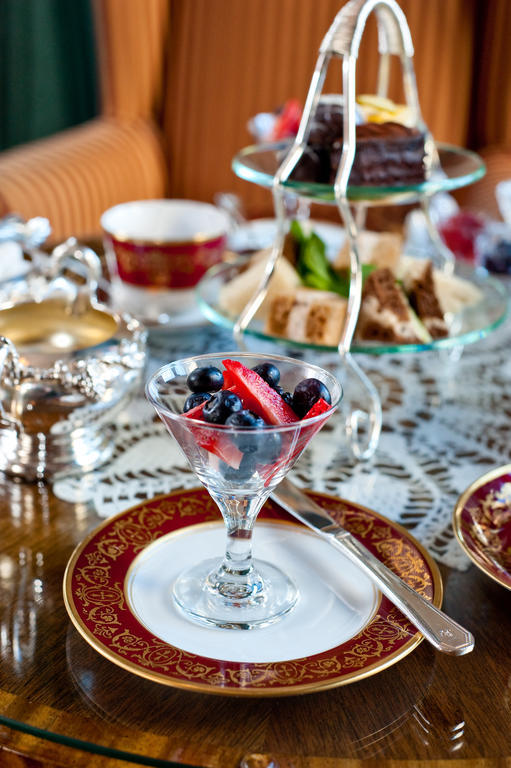 The Inn At The Union Club Of British Columbia Виктория Екстериор снимка